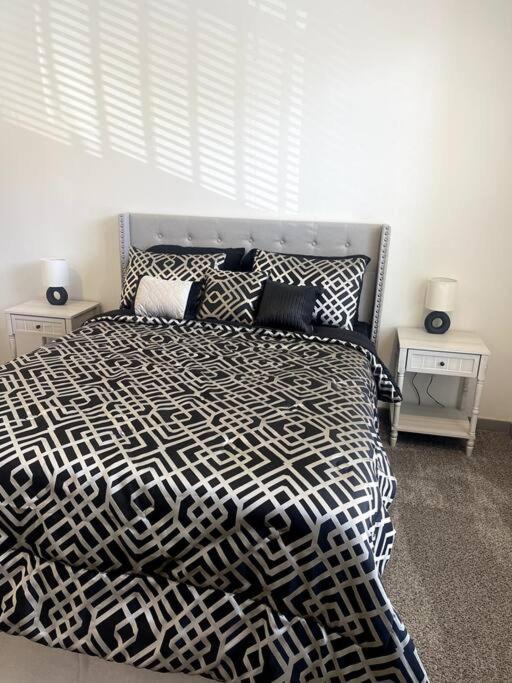 Luxury Apartment Colorado Springs Ngoại thất bức ảnh