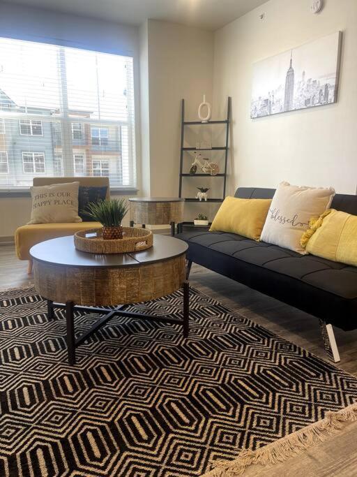 Luxury Apartment Colorado Springs Ngoại thất bức ảnh